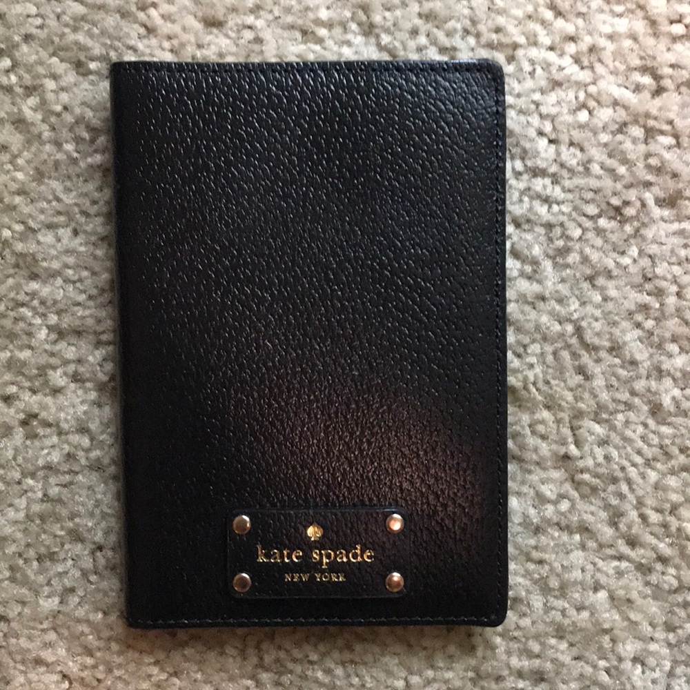 Kate Spade wallet/passport holder